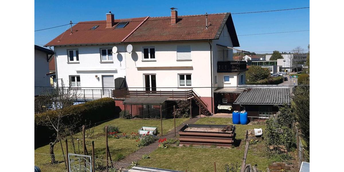 Mehrfamilienhaus, Wohnhaus Tholey - 8 Zimmer, 180 m&sup2;, 195.000&euro; | Angebot:26809477