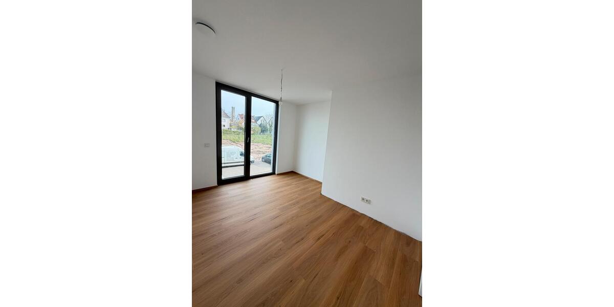 Maisonettenwohnung Saarbrücken Malstatt - 5 Zimmer, 117 m&sup2;, 1.800&euro; | Angebot:25866784
