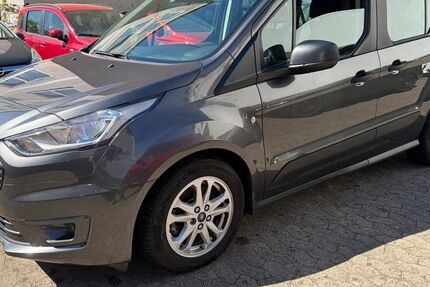 Ford Tourneo Connect 67.000 km 13.900 &euro; Saarbrücken 66115