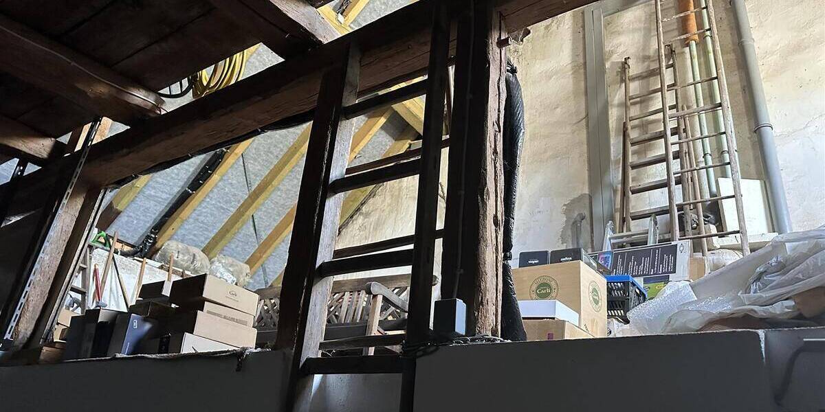 Einfamilienhaus Berschweiler bei Baumholder - 7 Zimmer, 239 m&sup2;, 290.000&euro; | Angebot:25739299