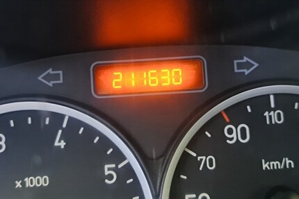 Peugeot 206 211.630 km 1.500 &euro; Homburg 66424