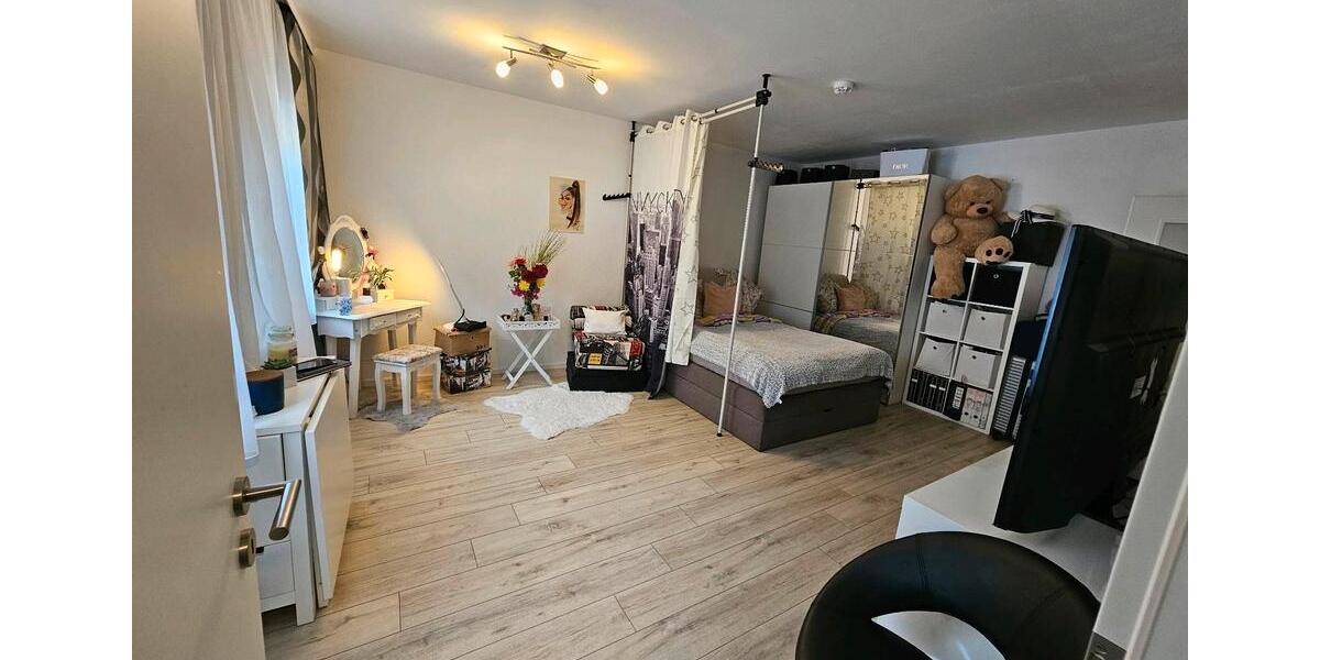 Hochparterre Saarbrücken Eschberg - 1 Zimmer, 30 m&sup2;, 85.000&euro; | Angebot:26820746