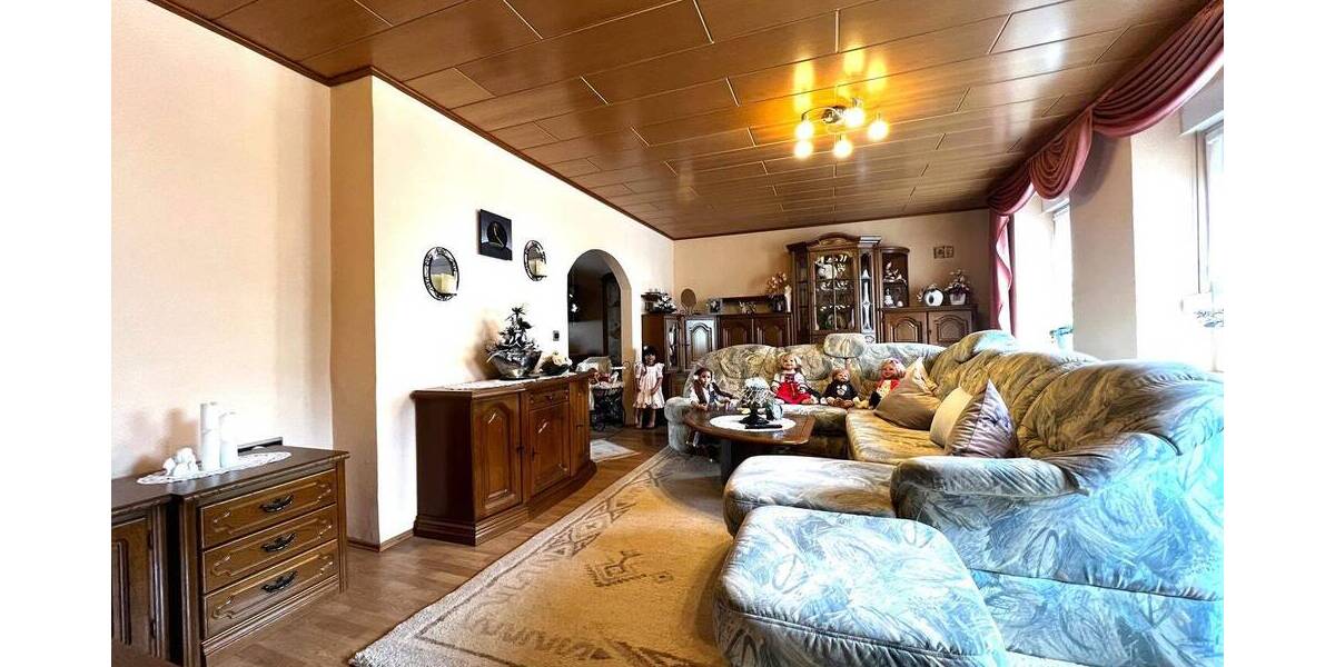 Einfamilienhaus Quierschied - 6 Zimmer, 130 m&sup2;, 165.000&euro; | Angebot:26609029