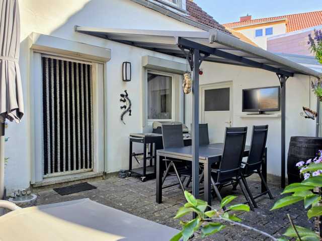 2-Familienhaus mit attraktiver Gewerbefläche in prominenter Lage - Mehrfamilienhaus, Wohnhaus Homburg | Angebot:27003328