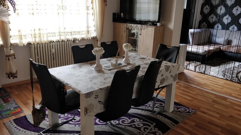 Etagenwohnung Neunkirchen - 4 Zimmer, 105 m&sup2;, 950&euro; | Angebot:25973604