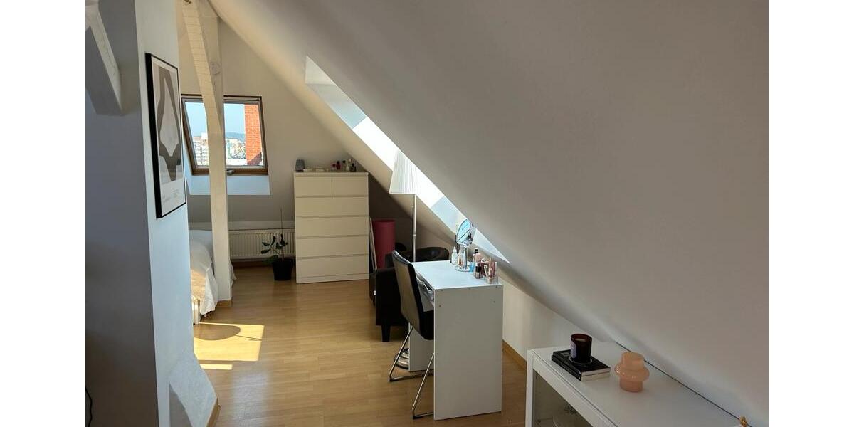 Dachgeschoßwohnung Homburg - 1 Zimmer, 50 m&sup2;, 420&euro; | Angebot:25875514