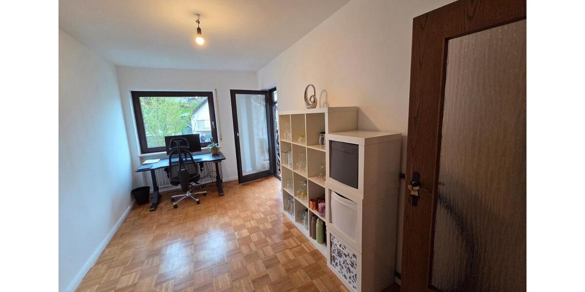 Etagenwohnung Blieskastel - 4 Zimmer, 110 m&sup2;, 238.000&euro; | Angebot:26757770