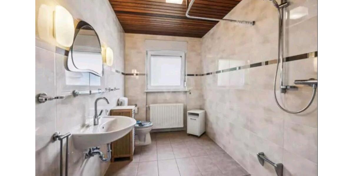 Einfamilienhaus Blieskastel - 5 Zimmer, 158 m&sup2;, 275.000&euro; | Angebot:24977732