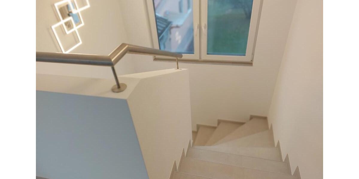 Einfamilienhaus Homburg - 8 Zimmer, 180 m&sup2;, 1.890&euro; | Angebot:26665565