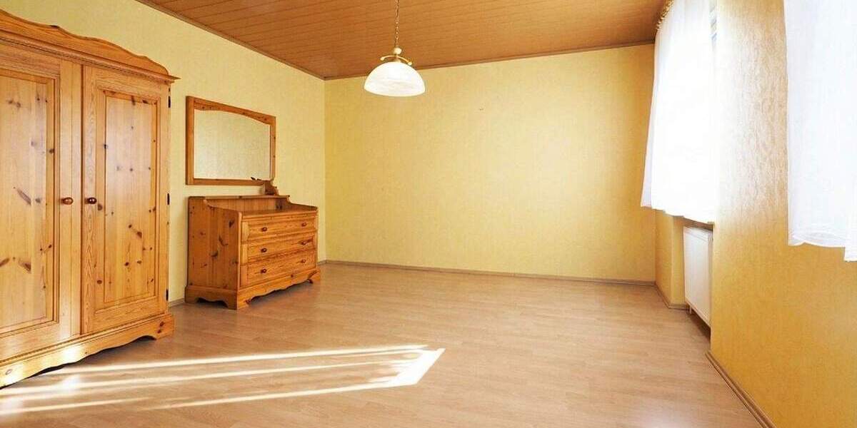 Doppelhaushälfte Sulzbach/Saar Altenwald - 4 Zimmer, 89 m&sup2;, 129.000&euro; | Angebot:25846159