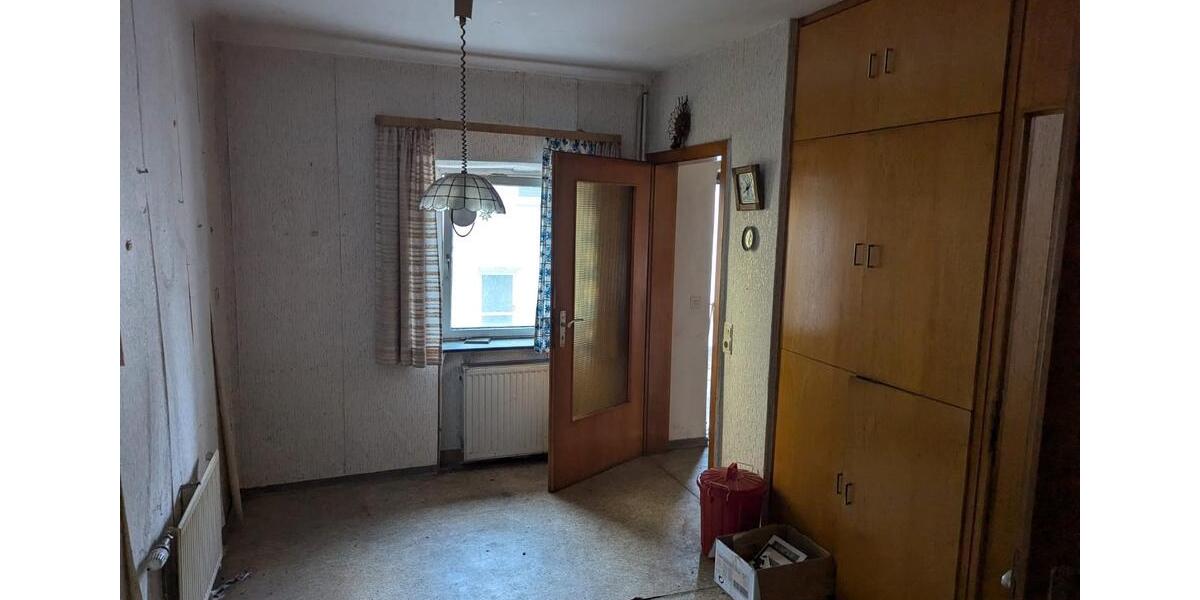 Einfamilienhaus Homburg - 4 Zimmer, 85 m&sup2;, 90.000&euro; | Angebot:26844369