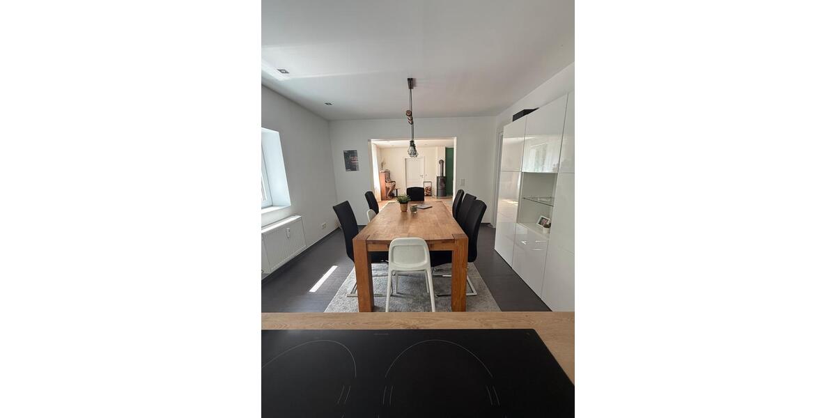 Bungalow Saarbrücken Scheidt - 7 Zimmer, 210 m&sup2;, 585.000&euro; | Angebot:27230377