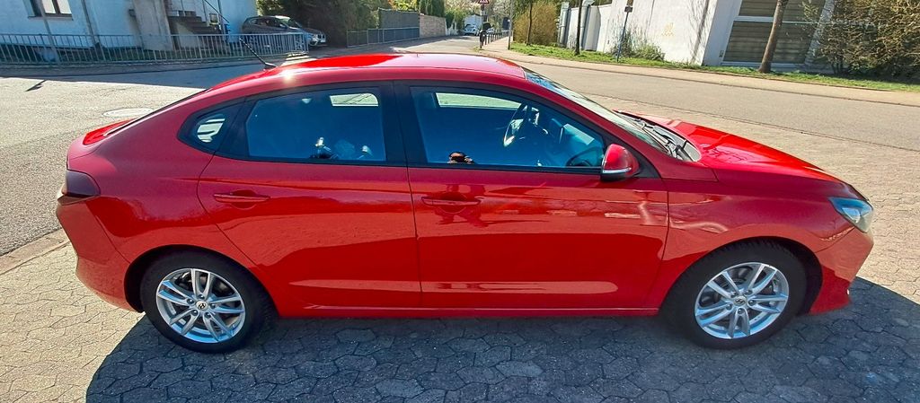 Hyundai i30 60.000 km 10.800 &euro; Tholey-Bergweiler 66636