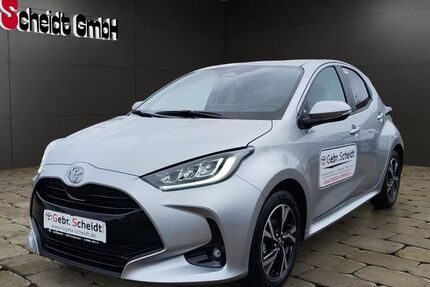 Toyota Yaris 2.000 km 26.770 &euro; Schiffweiler 66578