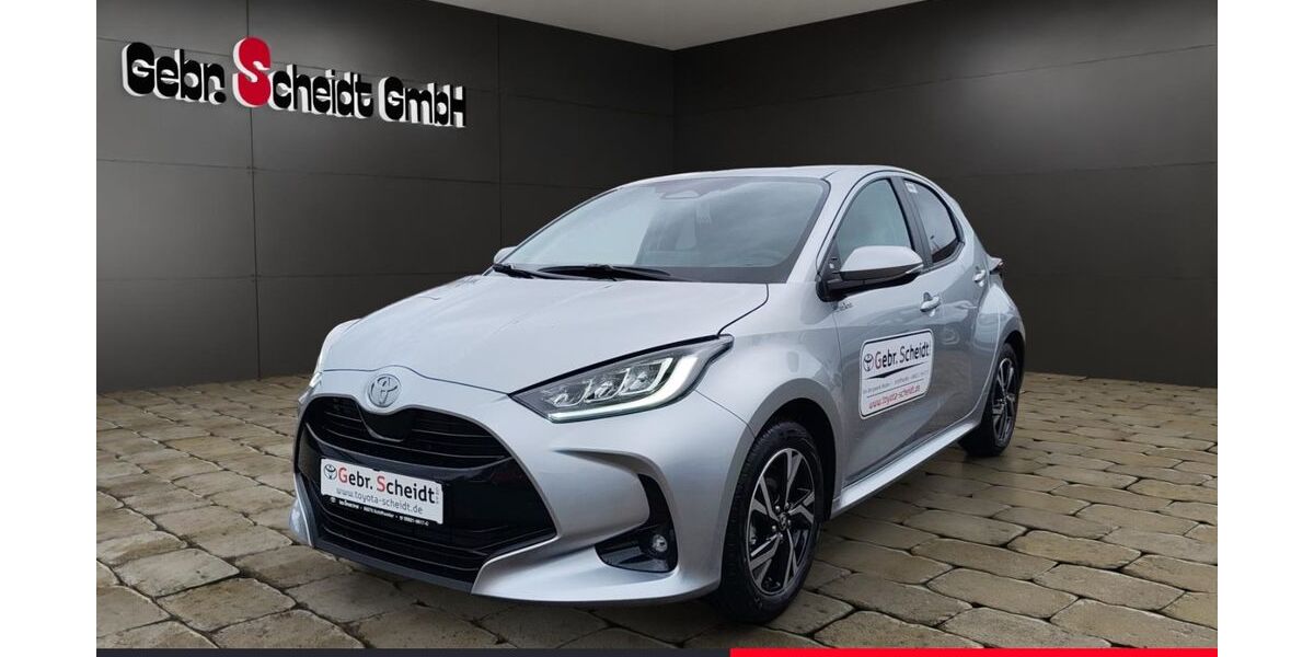 Toyota Yaris 2.000 km 26.770 &euro; Schiffweiler 66578