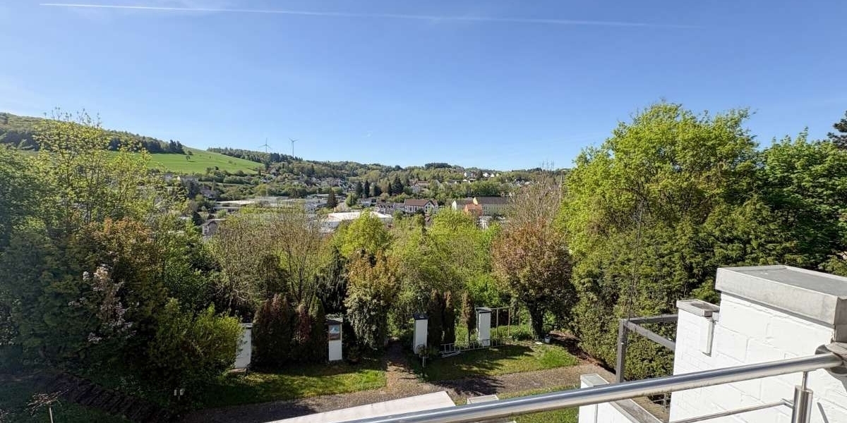 Top Architektur mit Wohnen auf gehobenem Niveau - Architektenvilla in Bestlage Kusel - Einfamilienhaus Kusel | Angebot:27156961