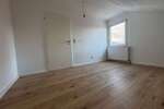 Sanierte 2-Zimmer-Dachgeschosswohnung mit neuem Bad in Ensheim - Dachgeschoßwohnung Saarbrücken-Halberg Halberg | Angebot:26931577