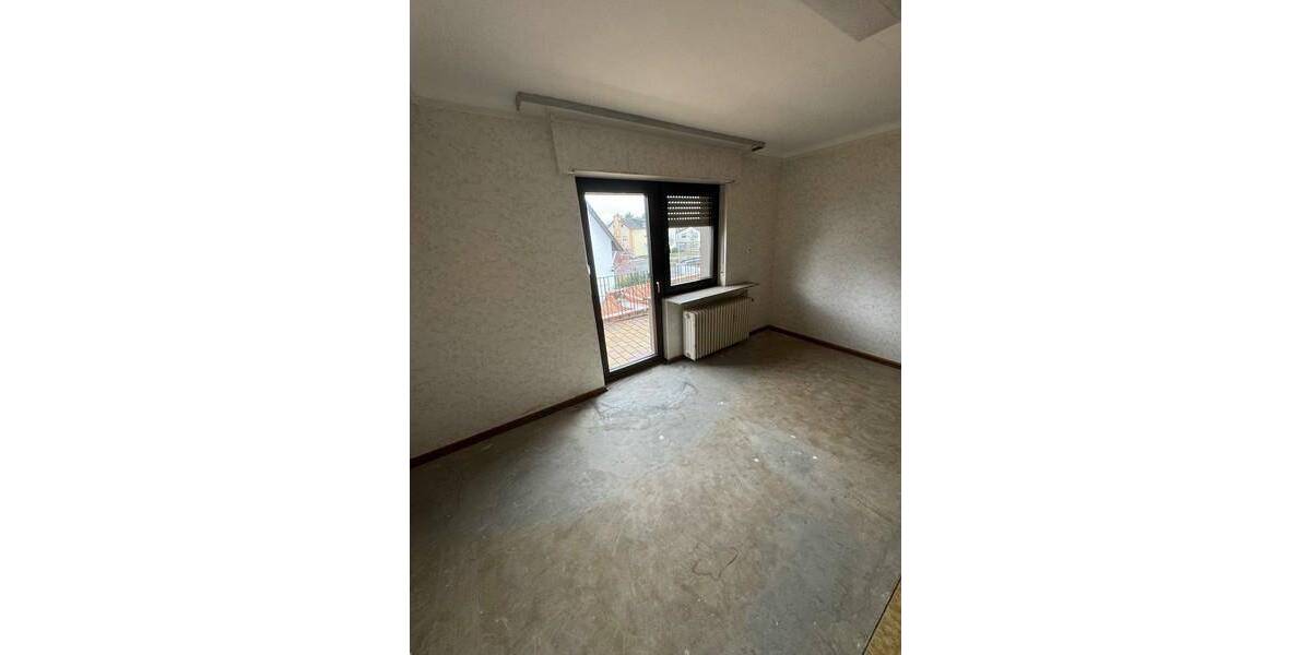 Mehrfamilienhaus, Wohnhaus Pirmasens Gersbach - 8 Zimmer, 190 m&sup2;, 199.000&euro; | Angebot:26246221