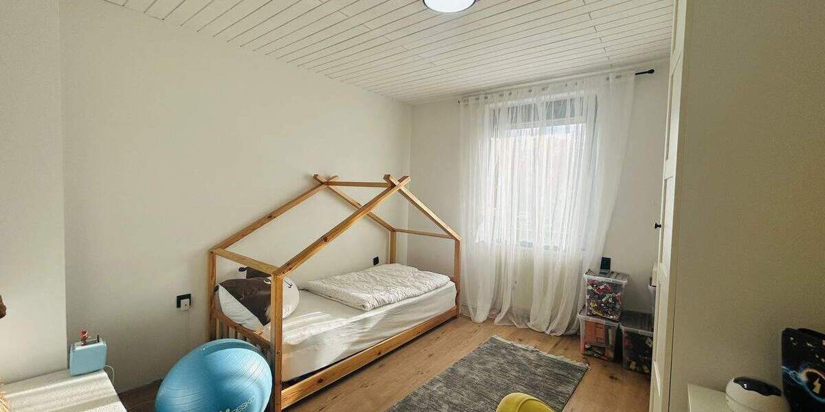 Doppelhaushälfte Friedrichsthal Bildstock - 5 Zimmer, 125 m&sup2;, 218.000&euro; | Angebot:25779362