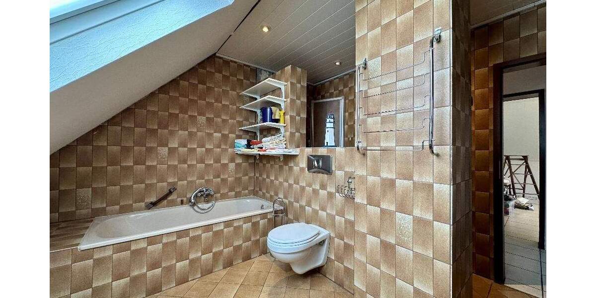 Mehrfamilienhaus, Wohnhaus Blieskastel Niederwürzbach - 5 Zimmer, 190 m&sup2;, 299.000&euro; | Angebot:25705994