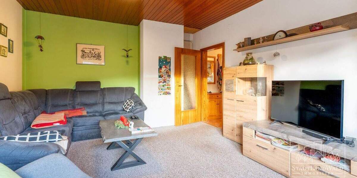 Einfamilienhaus Merzalben - 9 Zimmer, 220 m&sup2;, 319.500&euro; | Angebot:25733495