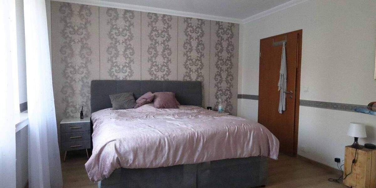 Einfamilienhaus Saarbrücken St Arnual - 4 Zimmer, 162 m&sup2;, 575.000&euro; | Angebot:26931429