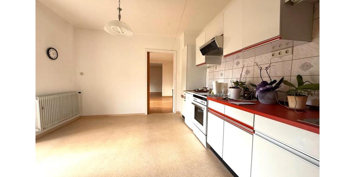 Einfamilienhaus Bechhofen - 7 Zimmer, 195 m&sup2;, 310.000&euro; | Angebot:26621830