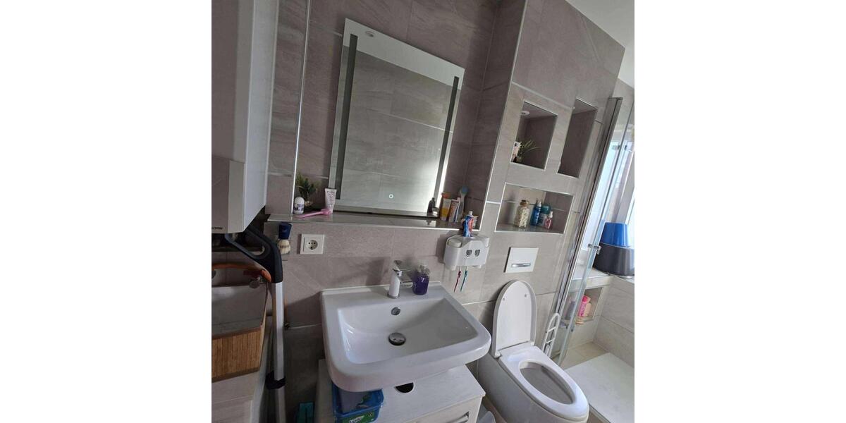 Mehrfamilienhaus, Wohnhaus Homburg - 9 Zimmer, 215 m&sup2;, 425.000&euro; | Angebot:25332382