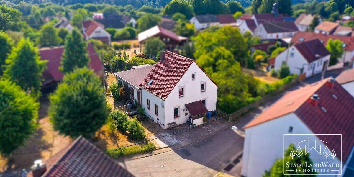 Einfamilienhaus Hilst - 5 Zimmer, 190 m&sup2;, 198.500&euro; | Angebot:25668065