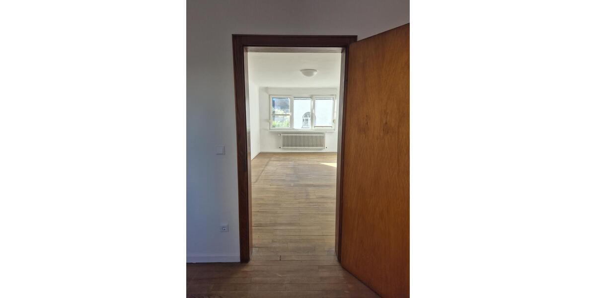 Etagenwohnung Sankt Wendel - 5 Zimmer, 130 m&sup2;, 780&euro; | Angebot:26547517