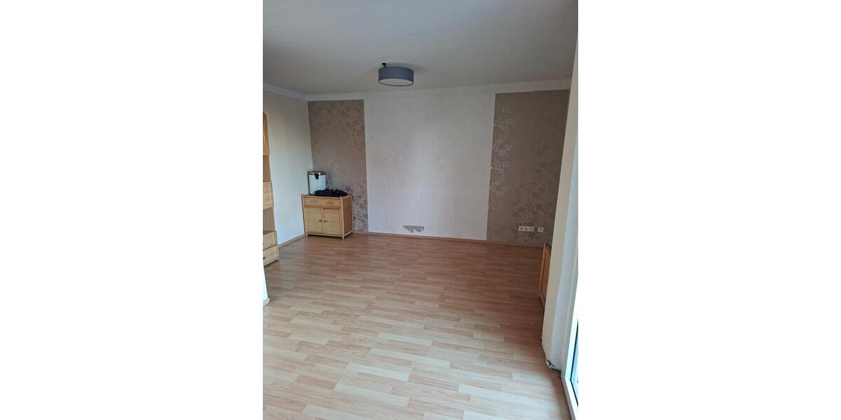 Etagenwohnung Pirmasens Niedersimten - 2 Zimmer, 55 m&sup2;, 360&euro; | Angebot:25650814