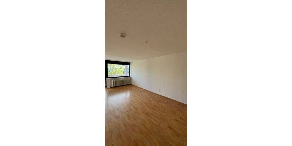 Etagenwohnung Saarbrücken Dudweiler - 4 Zimmer, 108 m&sup2;, 780&euro; | Angebot:26869345