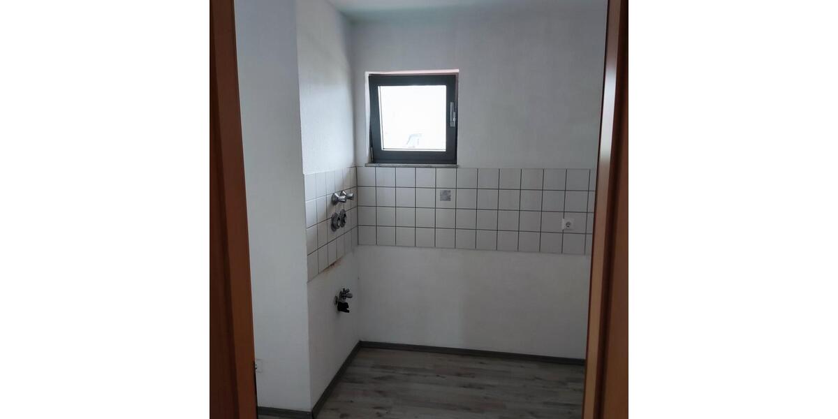 Etagenwohnung Heusweiler - 3 Zimmer, 70 m&sup2;, 510&euro; | Angebot:26293952