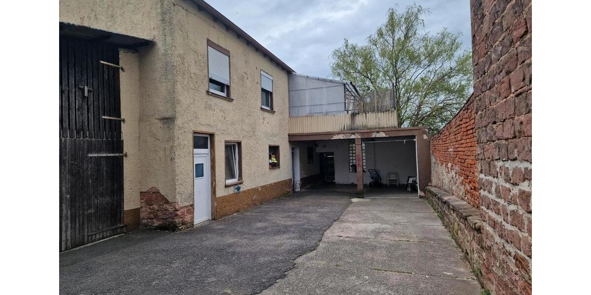 Mehrfamilienhaus, Wohnhaus Zweibrücken - 12 Zimmer, 240 m&sup2;, 250.000&euro; | Angebot:26594140