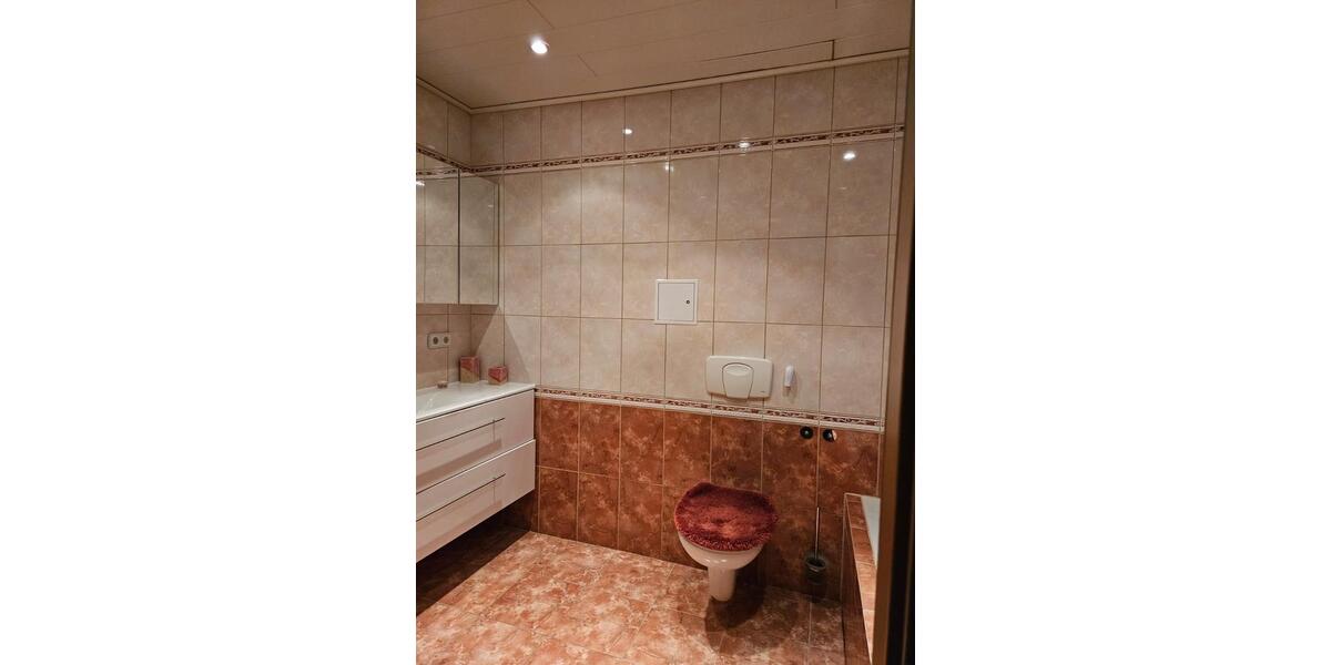 Etagenwohnung Landstuhl - 5 Zimmer, 125 m&sup2;, 175.000&euro; | Angebot:26862435