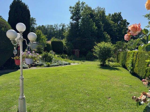 Doppelhaushälfte Saarbrücken-Dudweiler Dudweiler - 8 Zimmer, 196 m&sup2;, 449.000&euro; | Angebot:25695568