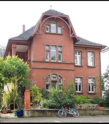 Mehrfamilienhaus, Wohnhaus Sulzbach (Saar) - 10 Zimmer, 280 m&sup2;, 427.000&euro; | Angebot:25142227