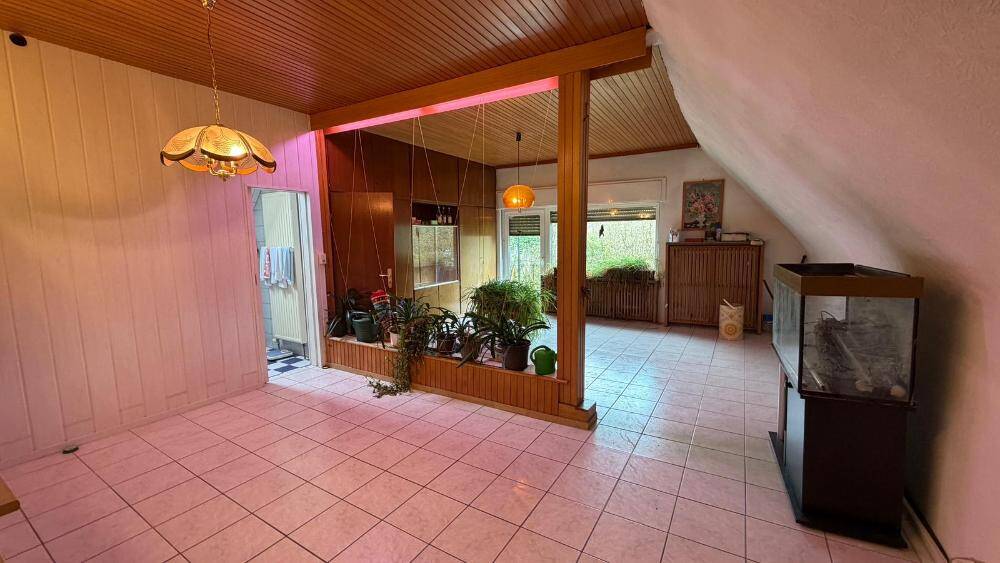 Einfamilienhaus Homburg Einöd - 4 Zimmer, 135 m&sup2;, 249.000&euro; | Angebot:25986443