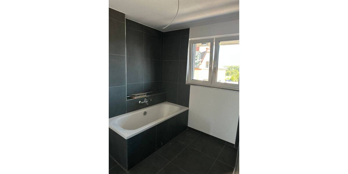 Etagenwohnung Riegelsberg Hilschbach - 2 Zimmer, 81 m&sup2;, 900&euro; | Angebot:25664174