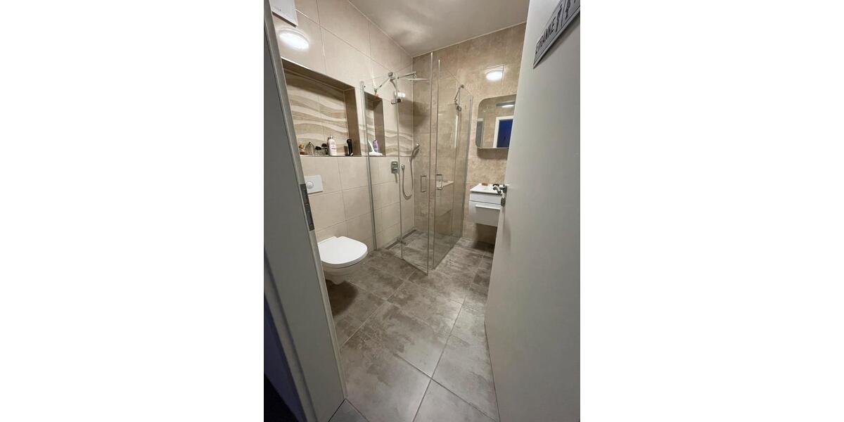 Etagenwohnung Schiffweiler - 1 Zimmer, 60 m&sup2;, 850&euro; | Angebot:25395684