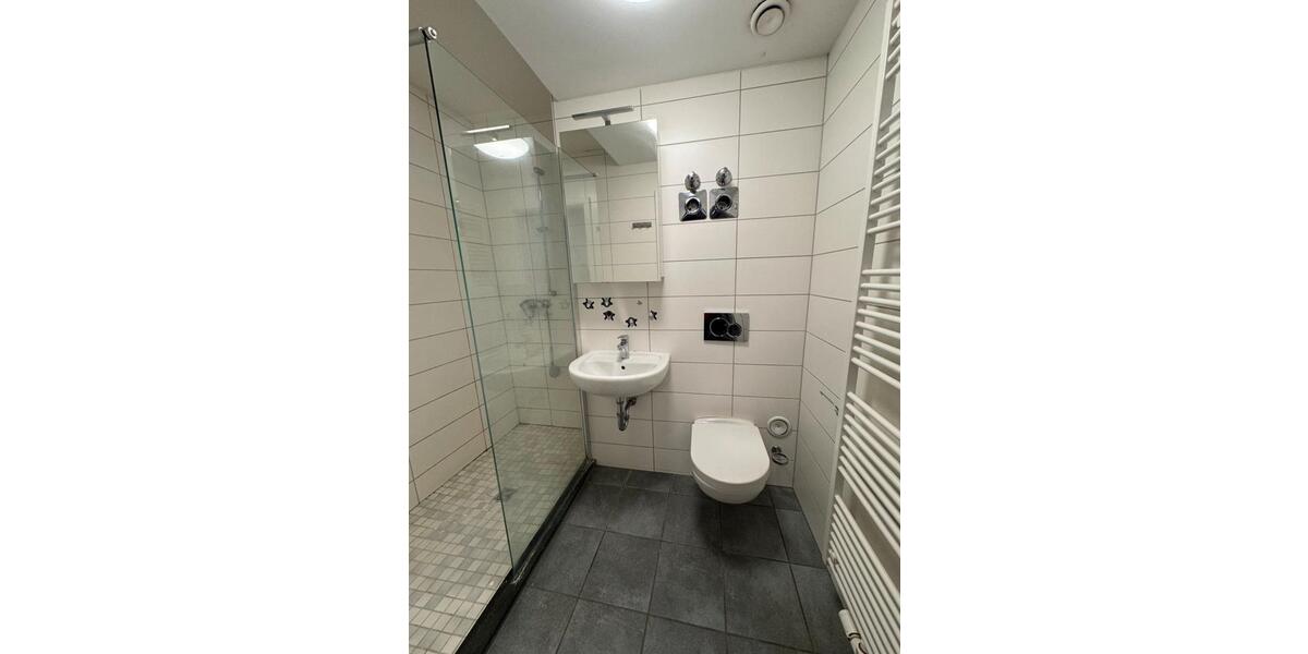 Erdgeschoßwohnung Saarbrücken Kieselhumes - 3 Zimmer, 98 m&sup2;, 750&euro; | Angebot:25422536