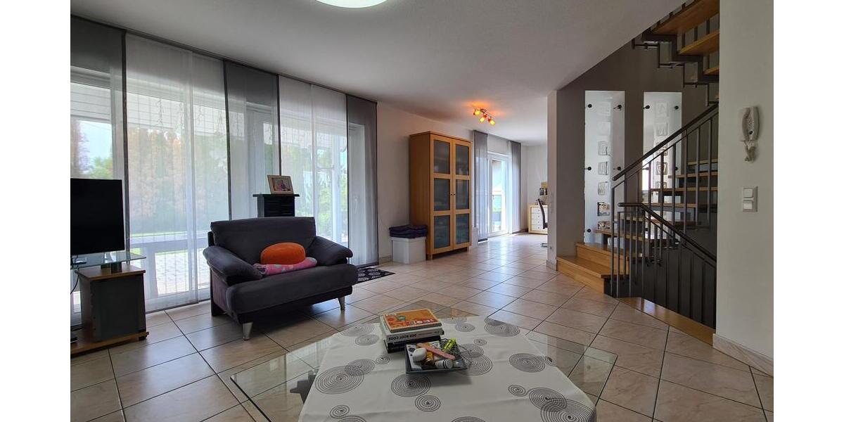 Modernes lichtdurchflutetes Einfamilienhaus in Topwohnlage von Bexbach - Einfamilienhaus Bexbach | Angebot:21093044