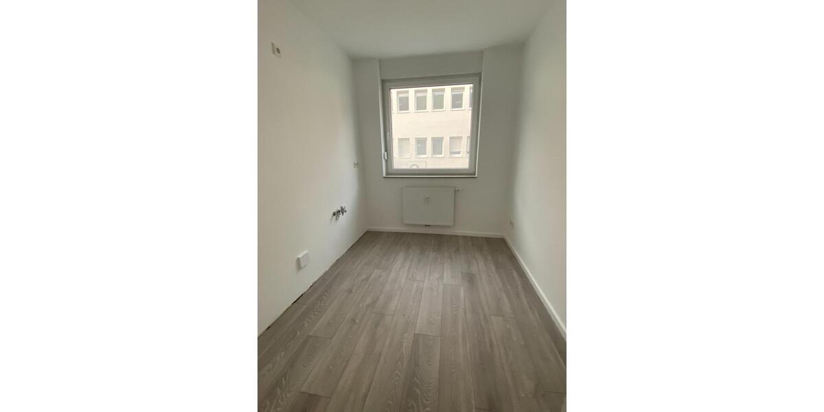 Etagenwohnung Saarbrücken Dudweiler - 3 Zimmer, 81 m&sup2;, 990&euro; | Angebot:23408607