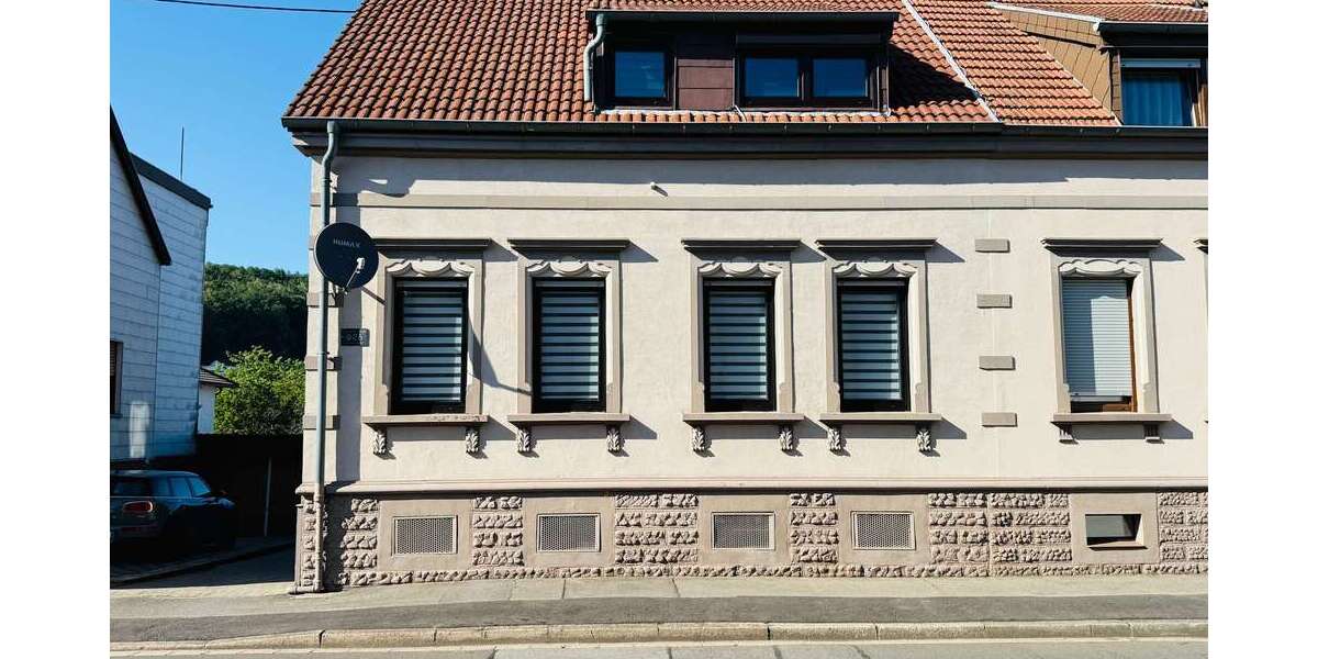Doppelhaushälfte in Spiesen-Elversberg mit Garten & Garage - Einfamilienhaus Spiesen-Elversberg Elversberg | Angebot:27272103