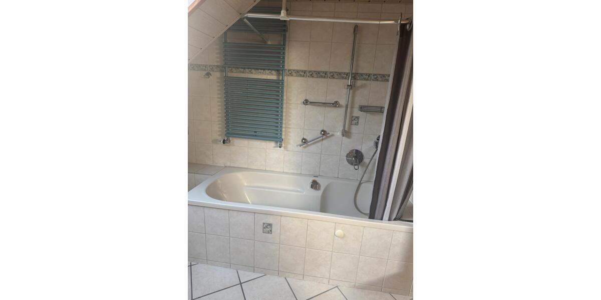 Etagenwohnung Spiesen-Elversberg Elversberg - 3 Zimmer, 90 m&sup2;, 900&euro; | Angebot:26035531