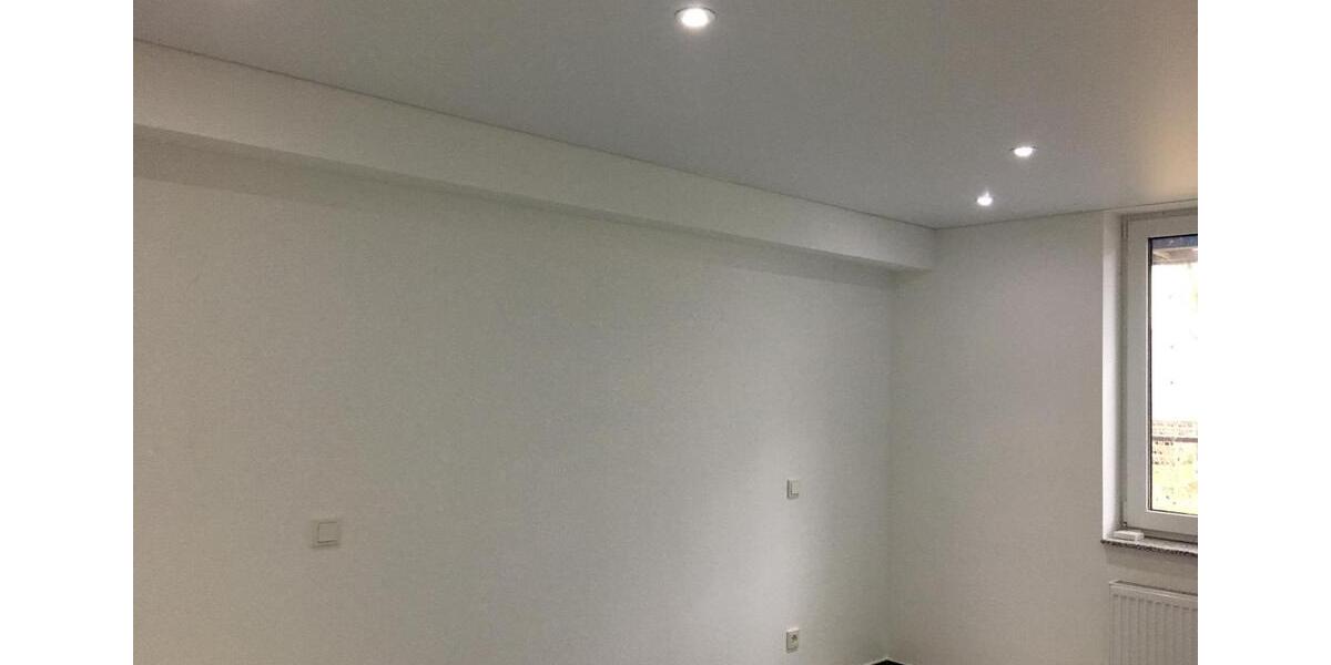 Etagenwohnung Schiffweiler - 3 Zimmer, 93 m&sup2;, 750&euro; | Angebot:25757326