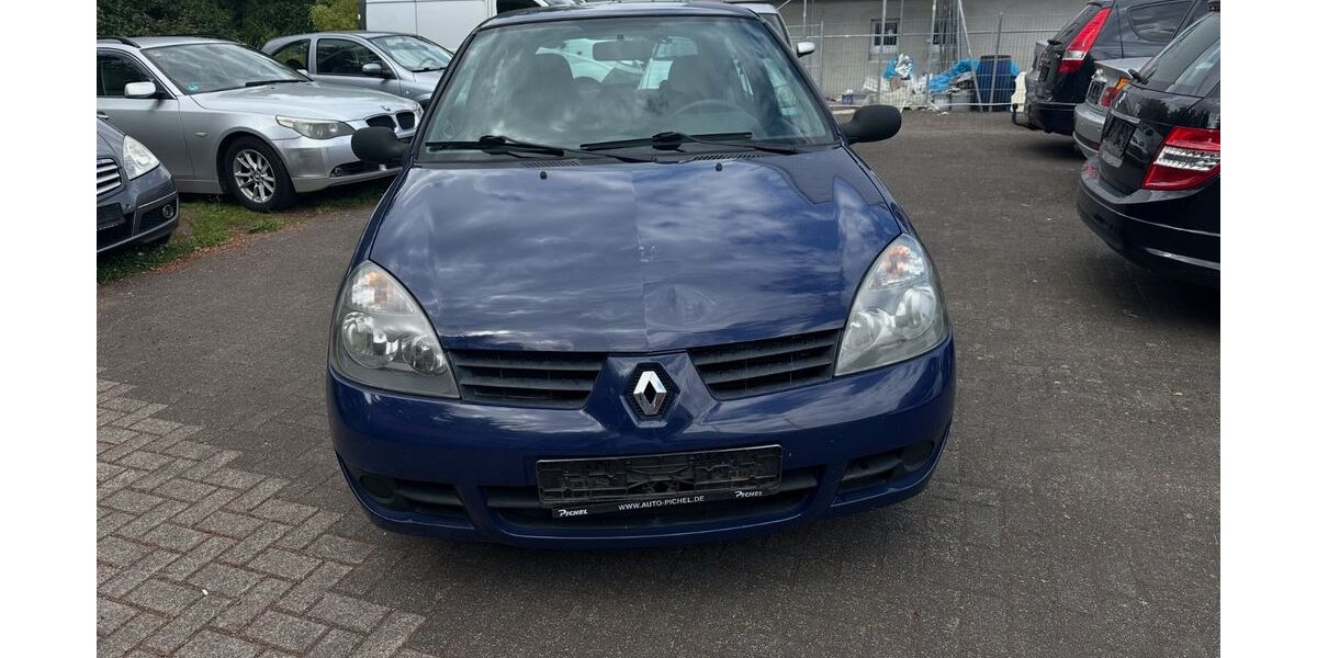Renault Clio 176.487 km 2.333 &euro; Homburg 66424