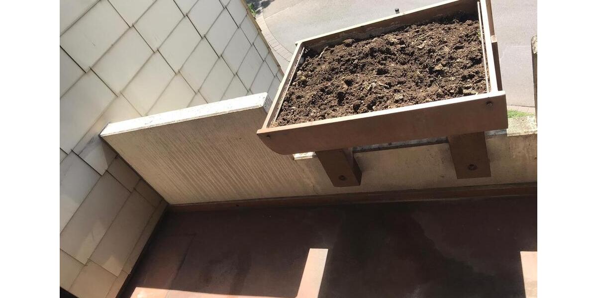 Etagenwohnung Homburg - 2 Zimmer, 86 m&sup2;, 800&euro; | Angebot:24730578