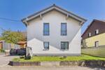 Mehrfamilienhaus, Wohnhaus Illingen / Hüttigweiler Hüttigweiler - 6 Zimmer, 181 m&sup2;, 580.000&euro; | Angebot:26500250