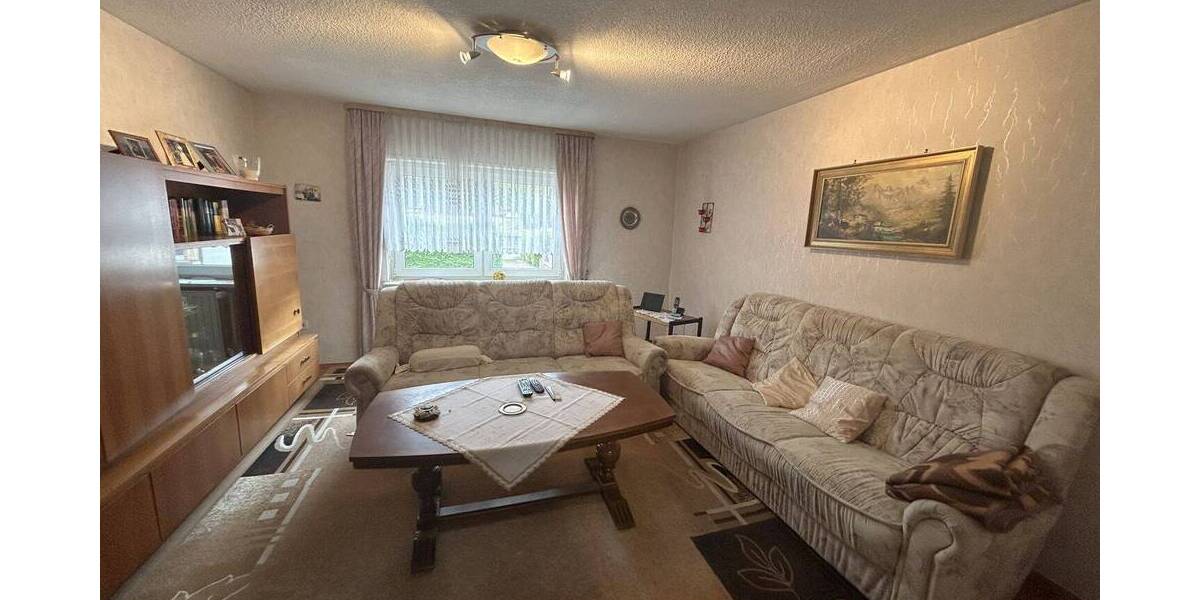 Mehrfamilienhaus, Wohnhaus Thaleischweiler-Fröschen / Thalfröschen Thalfröschen - 6 Zimmer, 219 m&sup2;, 199.000&euro; | Angebot:25684592